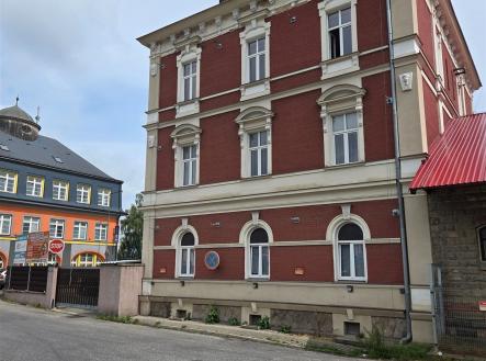. | Pronájem bytu, 5+kk, 123 m²