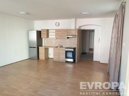 . | Pronájem bytu, garsoniéra, 39 m²