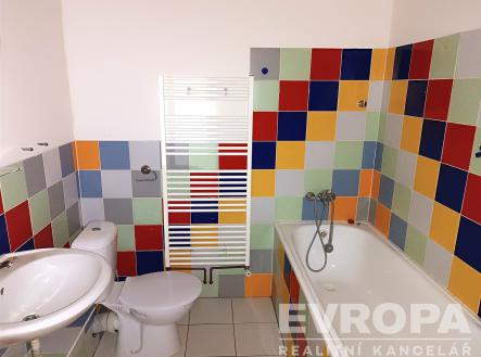 Koupelna  | Pronájem bytu, 2+kk, 37 m²