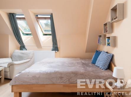 obytná místnost | Prodej bytu, 2+kk, 45 m²