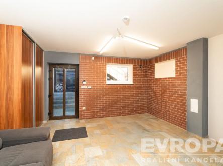 . | Prodej - dům/vila, 140 m²