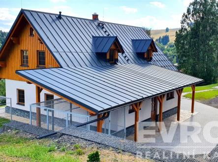 parkování | Prodej - chata/rekreační objekt, 200 m²