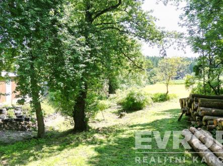 . | Prodej - pozemek pro bydlení, 734 m²