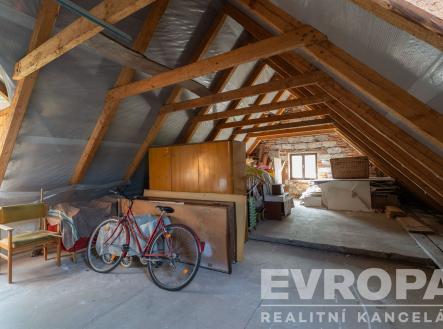 Půda | Prodej - chata/rekreační objekt, 180 m²