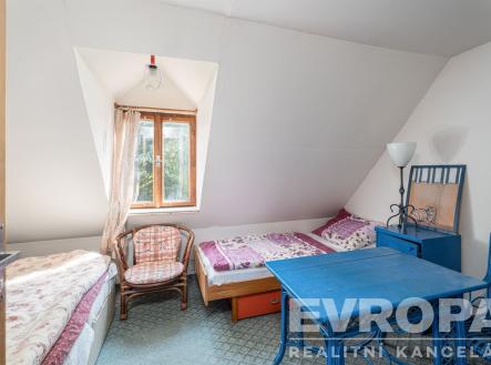 Ložnice v patře | Prodej - chata/rekreační objekt, 180 m²