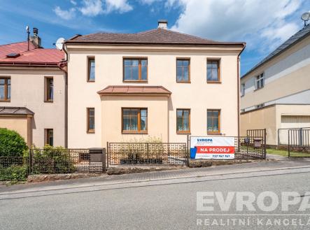 . | Prodej - dům/vila, 270 m²