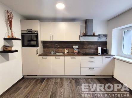 . | Pronájem bytu, 1+kk, 22 m²