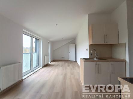 . | Pronájem bytu, 2+kk, 52 m²