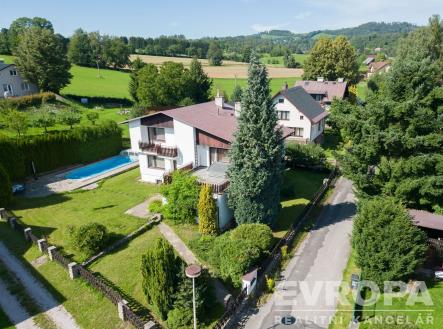 dům | Prodej - dům/vila, 300 m²