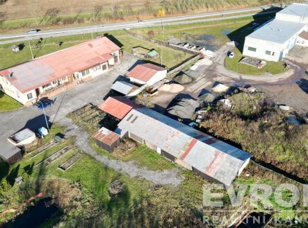 . | Prodej - výrobní prostor, 720 m²