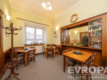 restaurace | Prodej - dům/vila, 330 m²