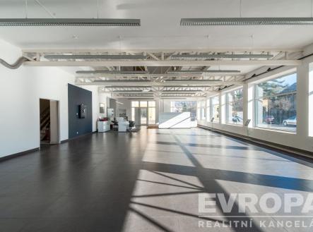 . | Prodej - obchodní prostor, 820 m²