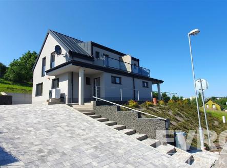 . | Pronájem - dům/vila, 79 m²