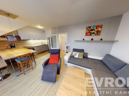 obývací pokoj s kuchyňským koutem 1 | Pronájem bytu, 3+kk, 64 m²