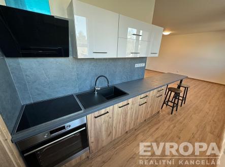 Pronájem bytu, 3+kk, 72 m² obrázek