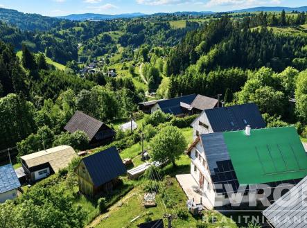 . | Prodej - dům/vila, 300 m²