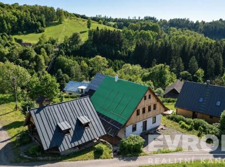 . | Prodej - dům/vila, 300 m²