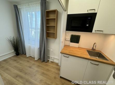 místnost s kk | Prodej bytu, 1+kk, 8 m²