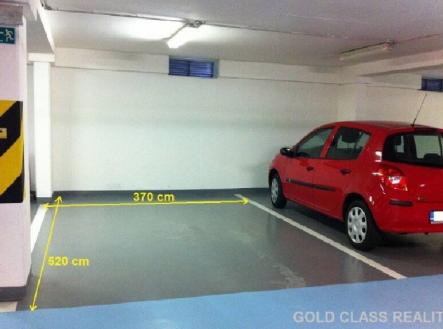 garážové stání | Pronájem - malý objekt/garáž