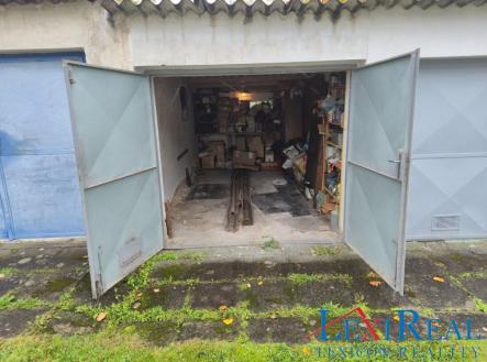 20251022_132609.jpg | Prodej - malý objekt/garáž