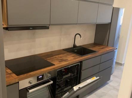 Pronájem bytu, 2+1, 60 m² obrázek