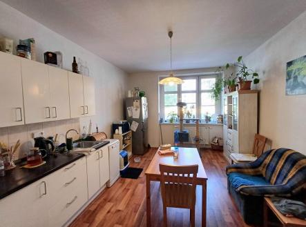 Pronájem bytu, 2+1, 80 m² obrázek