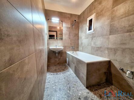 20251126_134414.jpg | Pronájem bytu, 2+kk, 50 m²