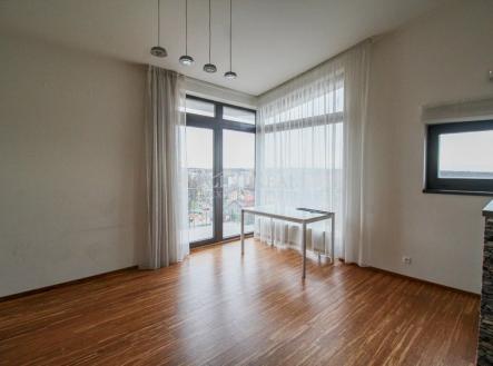 Pronájem bytu, 3+kk, 60 m²