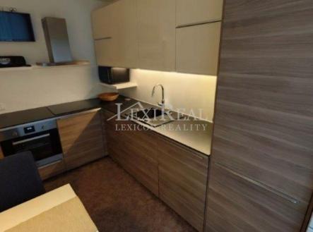 Prodej bytu, 3+1, 81 m² obrázek