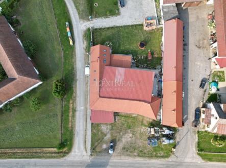 fotografie | Prodej - penzion, 942 m²