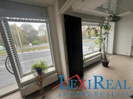 4.jpg | Pronájem - obchodní prostor, 211 m²