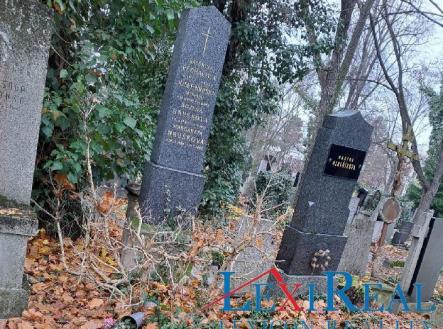 hrob I.jpg | Prodej - malý objekt/garáž