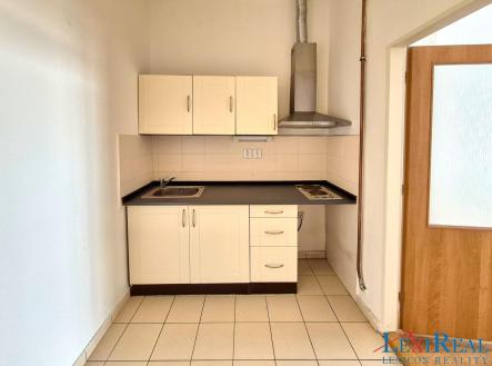 Pronájem bytu, 1+1, 33 m² obrázek