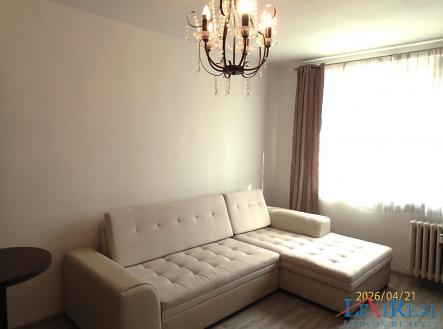 P4212824.JPG | Pronájem bytu, 2+kk, 43,9 m²