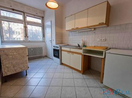Pronájem bytu, 1+1, 36 m² obrázek
