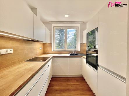 Prodej bytu, 3+1, 65 m²