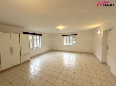 Pronájem bytu, 2+1, 65 m²