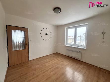 Pronájem bytu, 3+kk, 60 m²