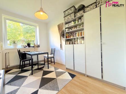 Pronájem bytu, 2+1, 61 m²