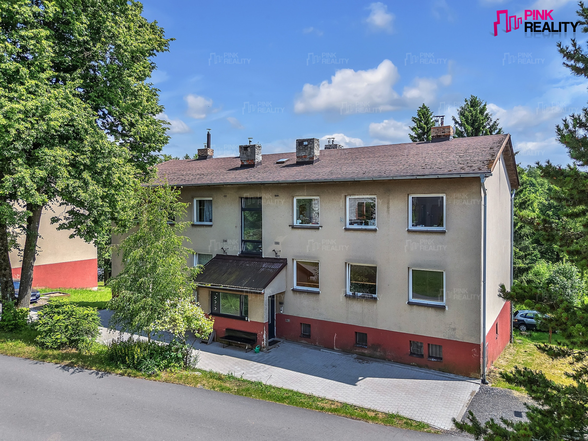 Bytový dům Uhřínov v Orlických horách, okres Rychnov nad Kněžnou