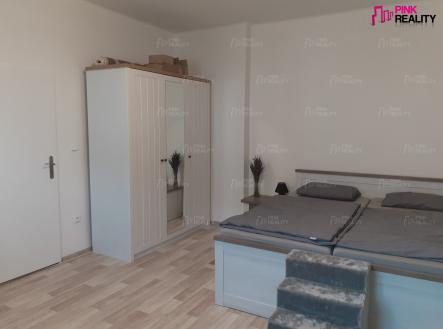 Pronájem bytu, 2+kk, 50 m²