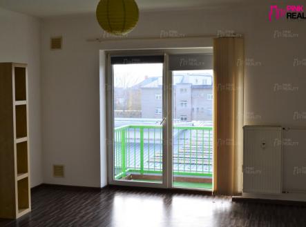 Pronájem bytu, 1+kk, 41 m²
