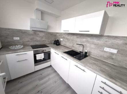 Pronájem bytu, 3+1, 73 m²