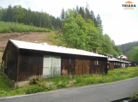 Prodej - komerční objekt, sklad, 1 606 m²