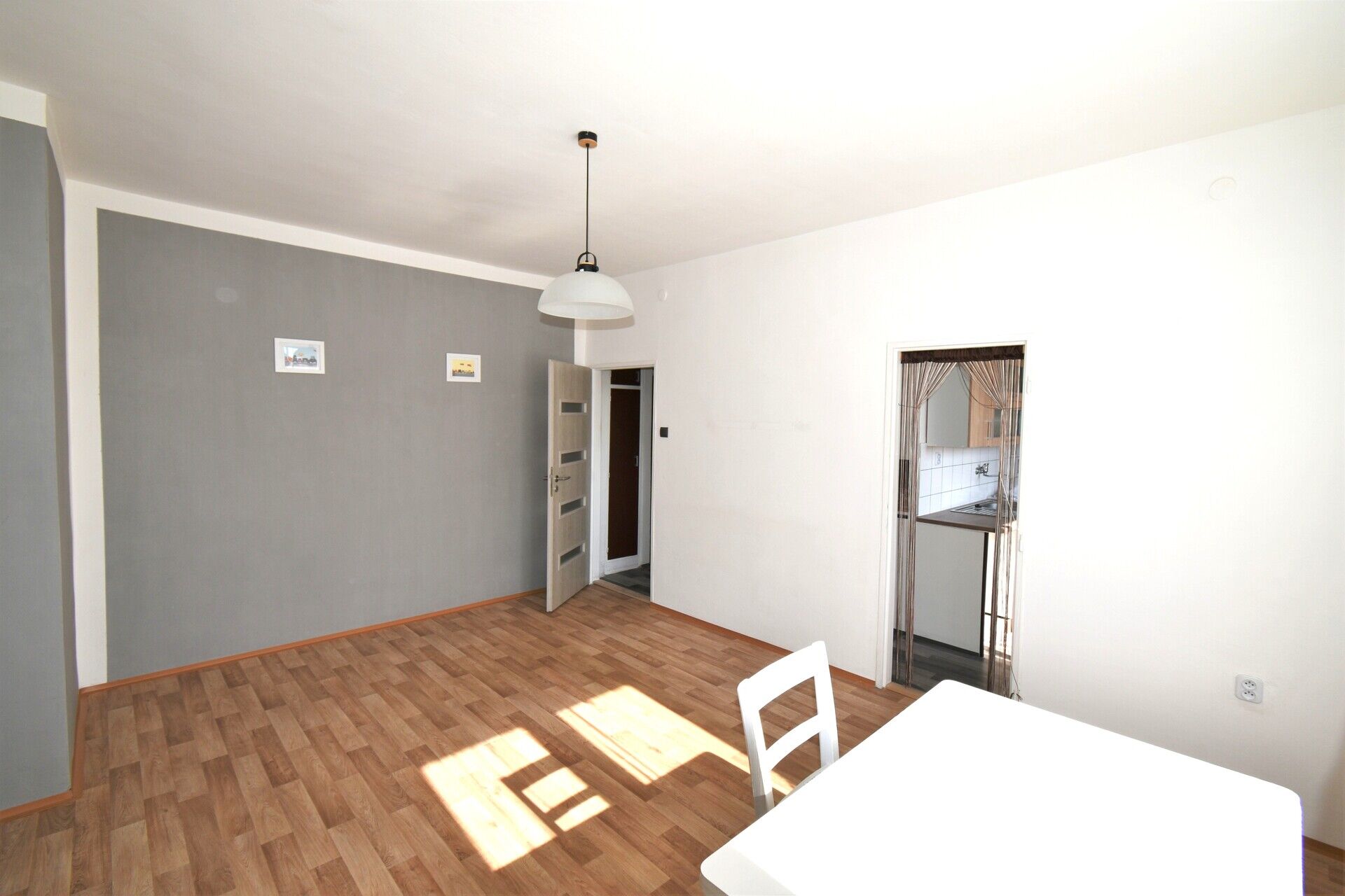 Prodej bytu  2 + 1, 50 m2, Ervěnická, Jirkov