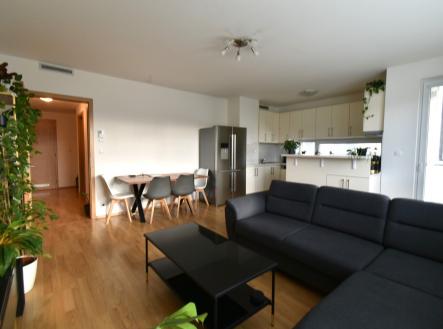 Pronájem bytu, 3+kk, 80 m²