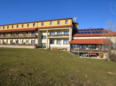 . | Prodej - hotel, 2 230 m²