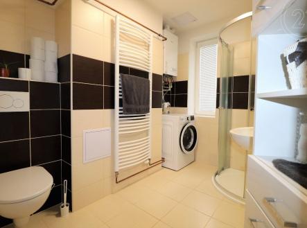 . | Pronájem bytu, 2+1, 65 m²