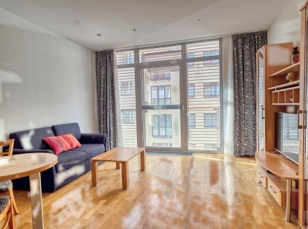 8_korunnipalac | Pronájem bytu, 2+kk, 62 m²