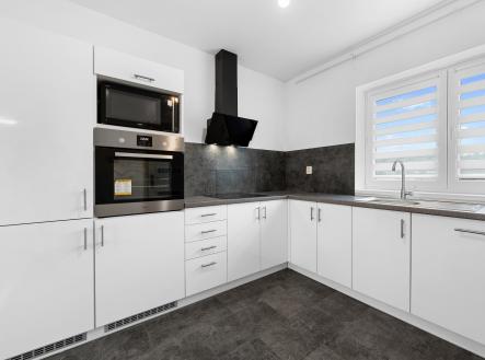 DSC03002 2 | Prodej - dům/vila, 107 m²